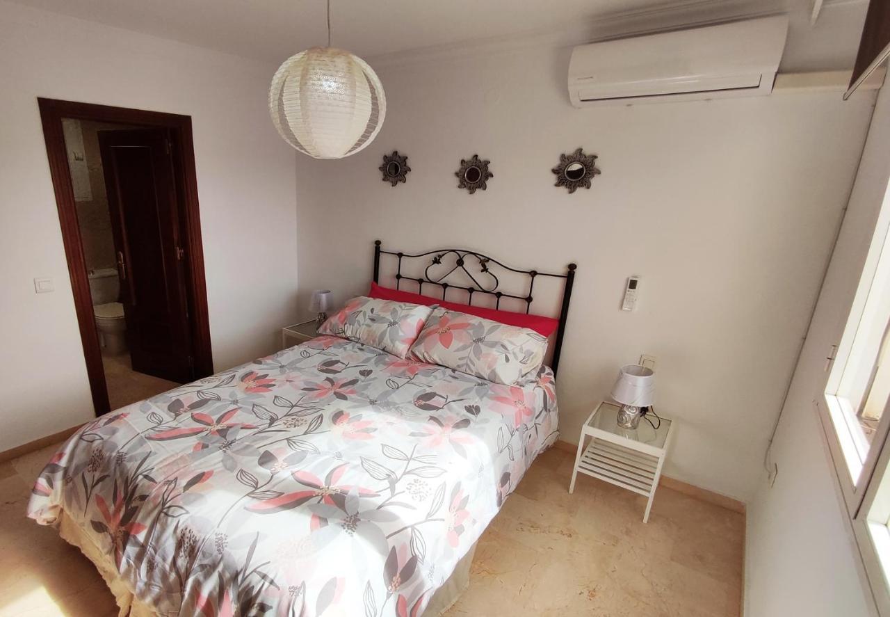 2Bdr Sunny Apartment With Pool And Private Parking In Benalmádena Exterior photo