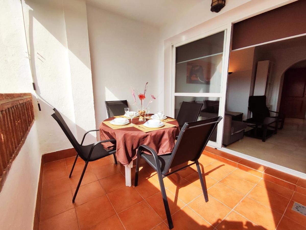 2Bdr Sunny Apartment With Pool And Private Parking In Benalmádena Exterior photo