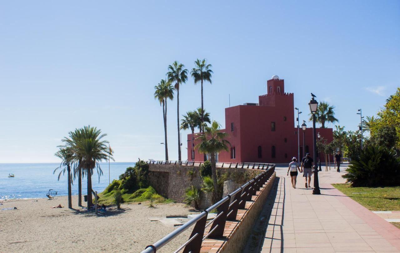 2Bdr Sunny Apartment With Pool And Private Parking In Benalmádena Exterior photo