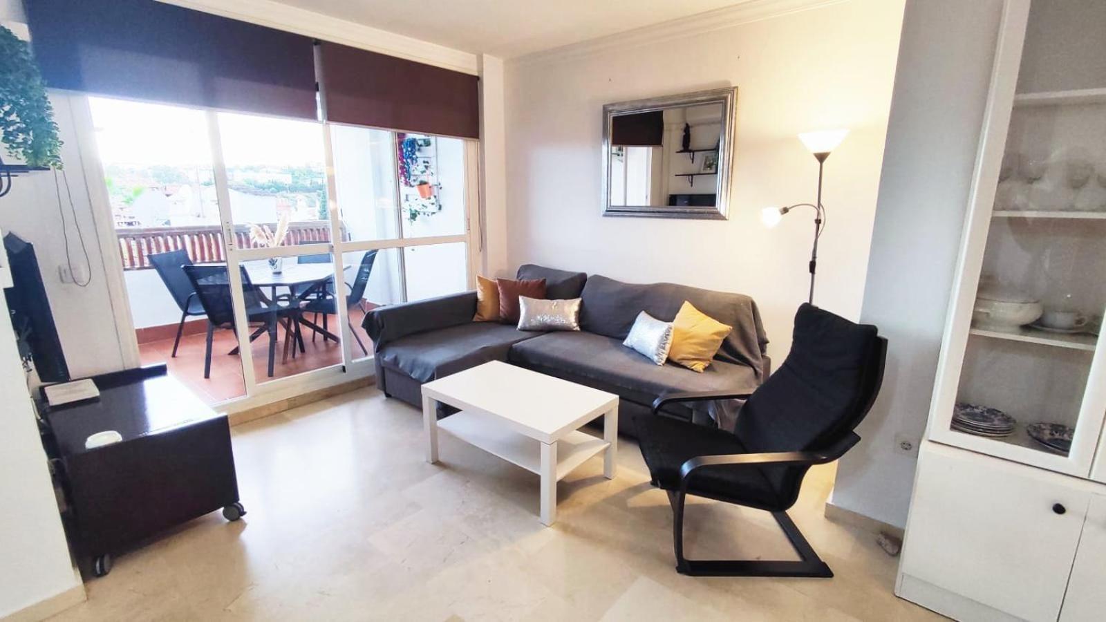 2Bdr Sunny Apartment With Pool And Private Parking In Benalmádena Exterior photo